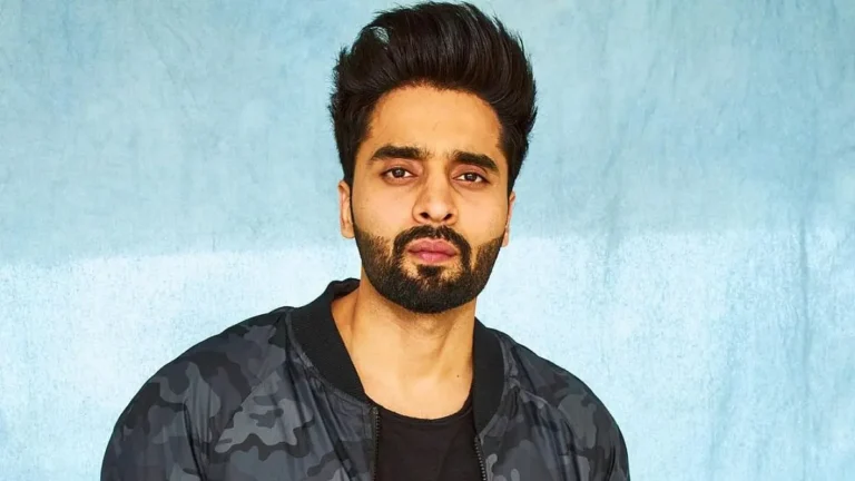 I am looking for a exciting story: Jackky Bhagnani on FALTU 2