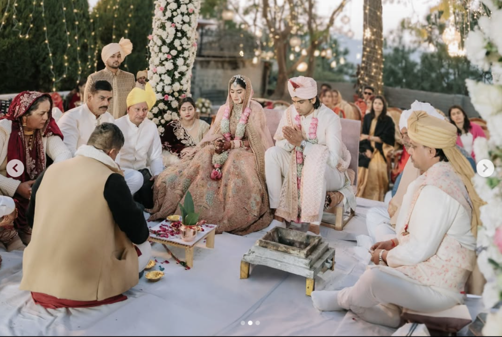 Neeraj Chopra nd Himani Mor looked stunning in pastel pink wedding attires